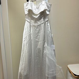 Lulu's Elegant White Maxi Dress